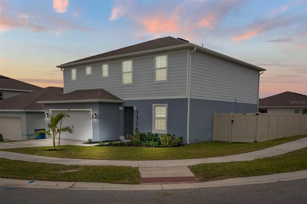 1576 Aspen Avenue Davenport FL 33837