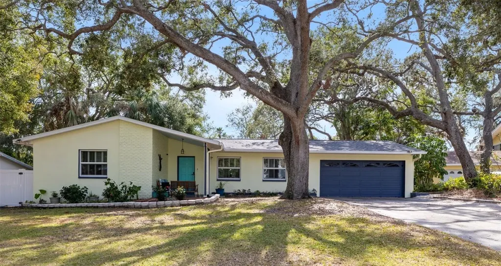 3333 San Bernadino Street Clearwater FL 33759