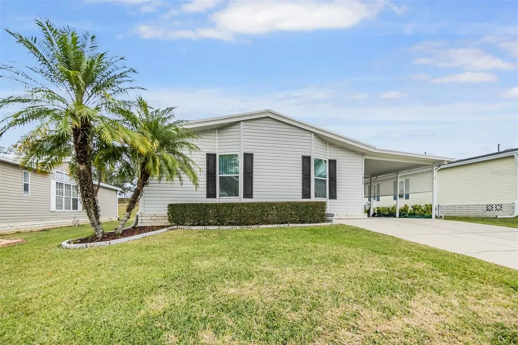 7800 Kay Marie Avenue Zephyrhills FL 33541