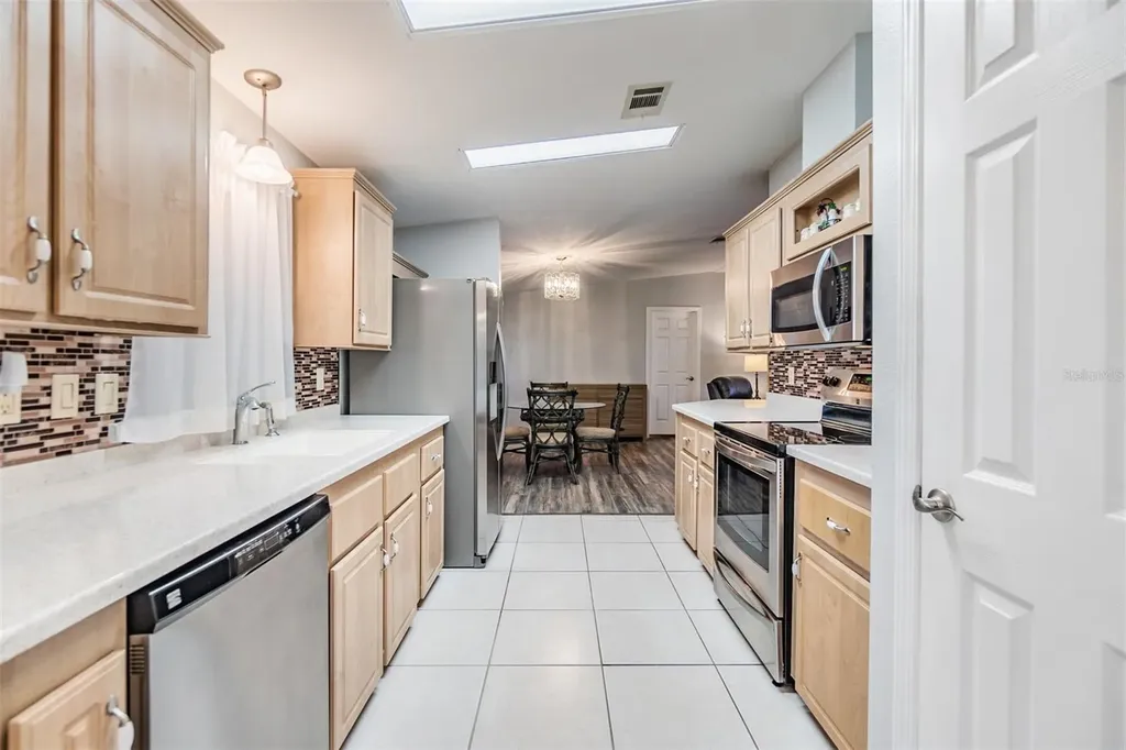 7800 Kay Marie Avenue Zephyrhills FL 33541