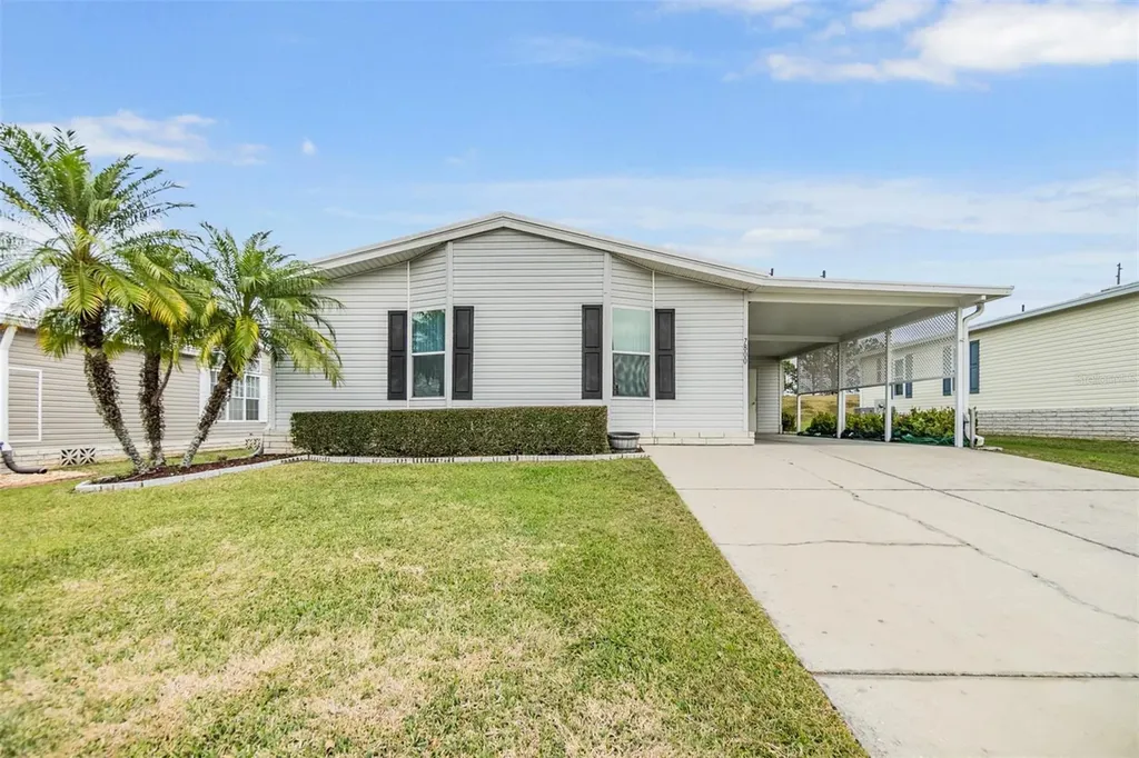 7800 Kay Marie Avenue Zephyrhills FL 33541