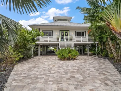 304 Hillpoint Drive Palm Harbor FL 34683