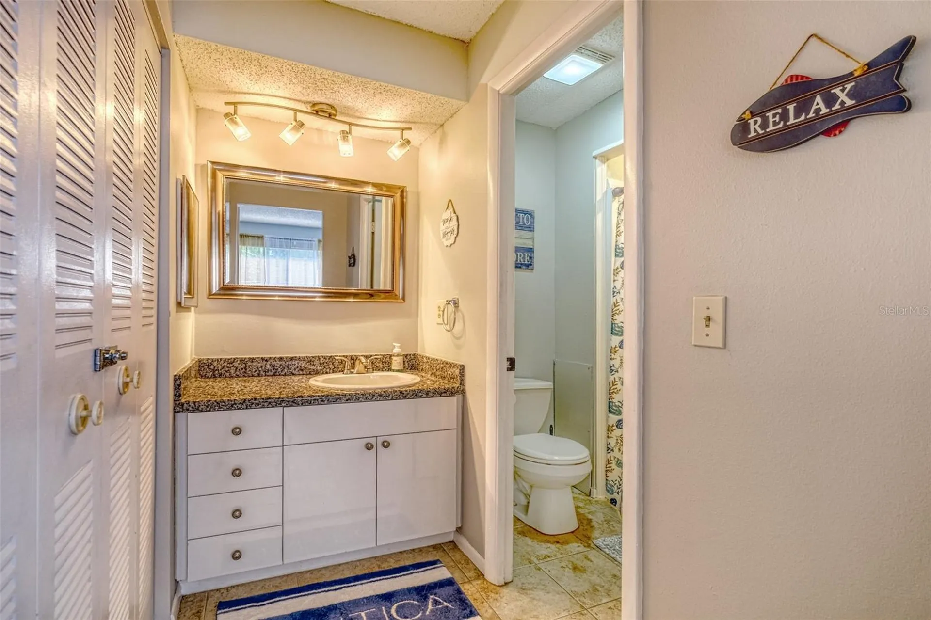 13714 Mission Oaks Boulevard Seminole FL 33776