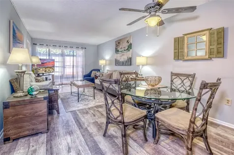 13714 Mission Oaks Boulevard Seminole FL 33776