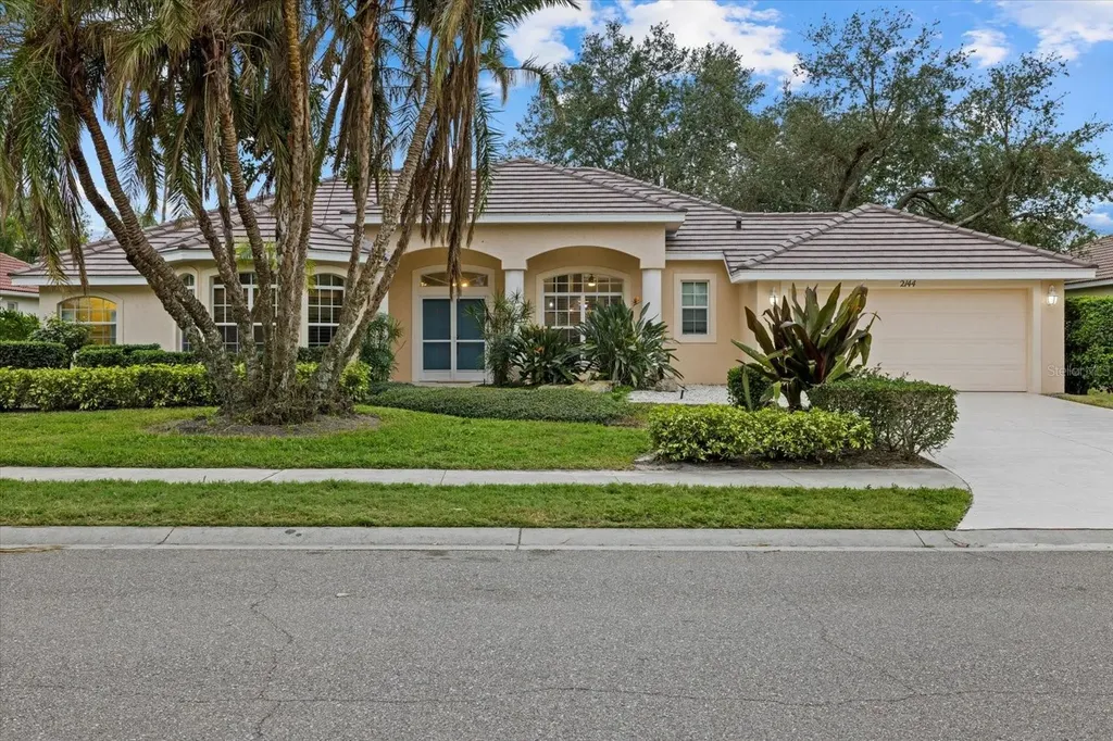 2144 Calusa Lakes Boulevard Nokomis FL 34275