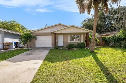 5011 Chancellor Street NE St Petersburg FL 33703