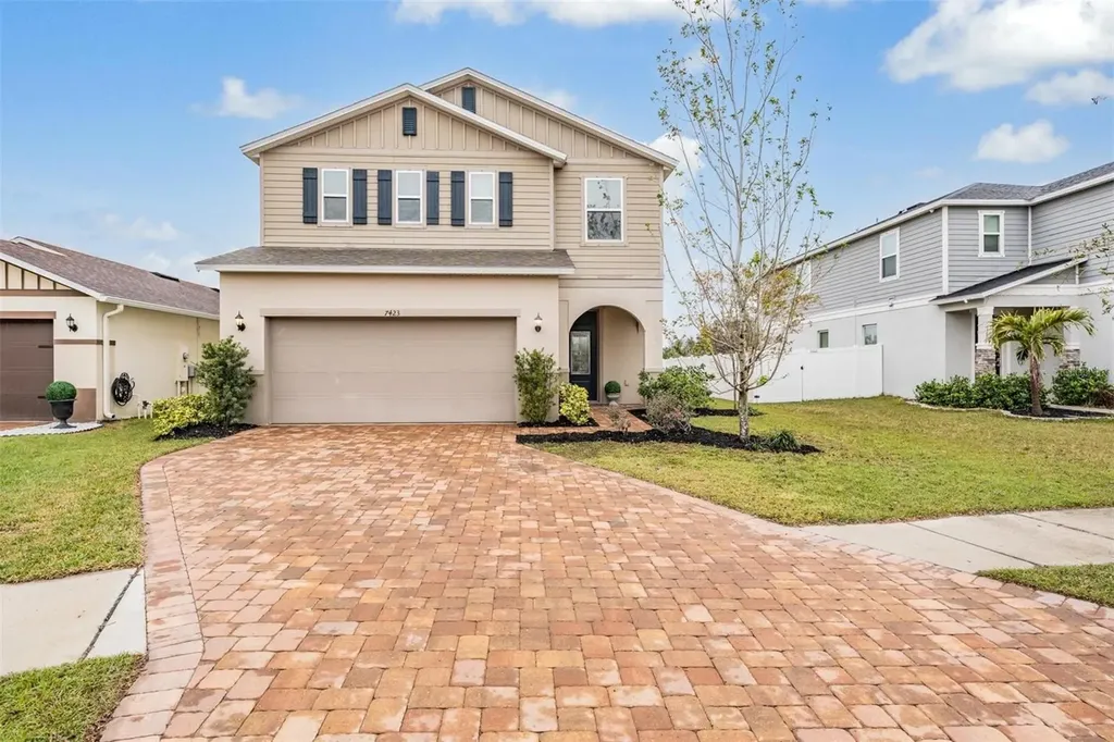 7423 Northern Lights Drive Gibsonton FL 33534