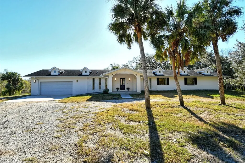 4584 Hidden River Road Sarasota FL 34240