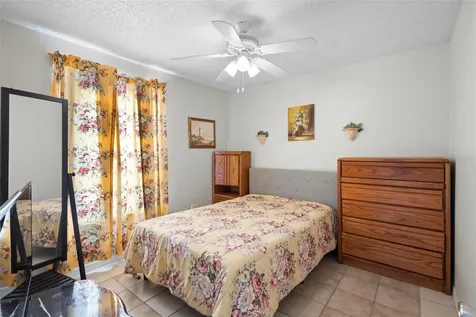 2567 Academy Avenue Deltona FL 32738