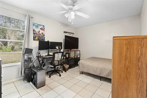 2567 Academy Avenue Deltona FL 32738