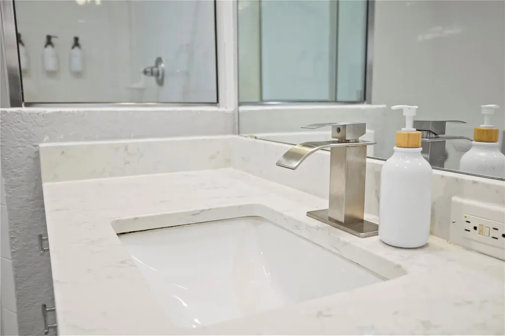 3050 Pirates Retreat Court Kissimmee FL 34747