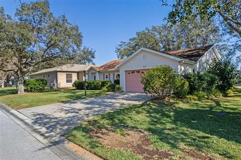 25236 River Crest Drive Leesburg FL 34748