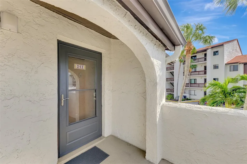 1618 Stickney Point Road Sarasota FL 34231