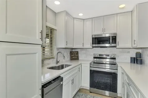 1618 Stickney Point Road Sarasota FL 34231