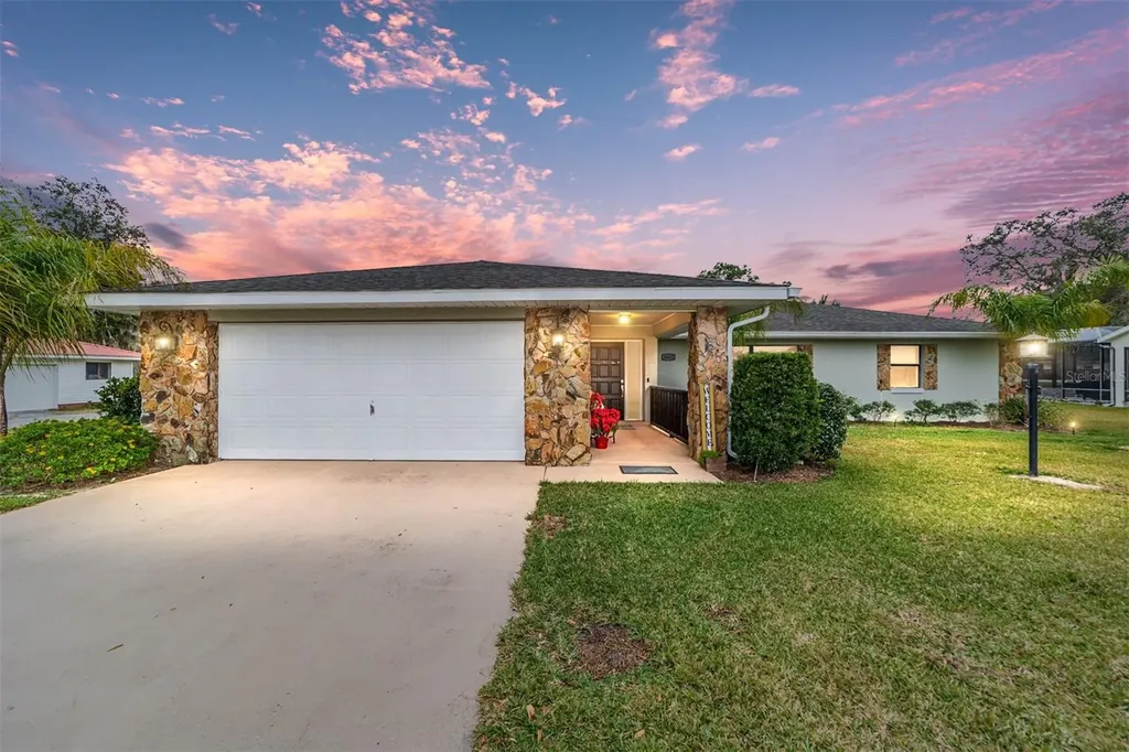 5041 County Road 114 Wildwood FL 34785
