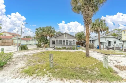 130 90th Avenue Treasure Island FL 33706