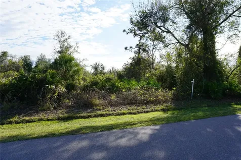 324 Omen Street Punta Gorda FL 33982