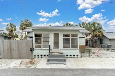 137 91st Avenue Treasure Island FL 33706