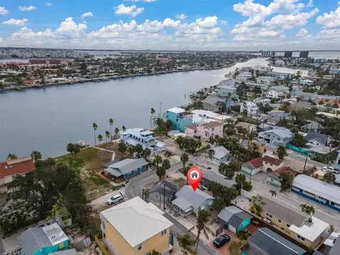 137 91st Avenue Treasure Island FL 33706