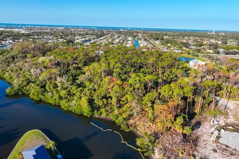 971 Lampp Drive Englewood FL 34223