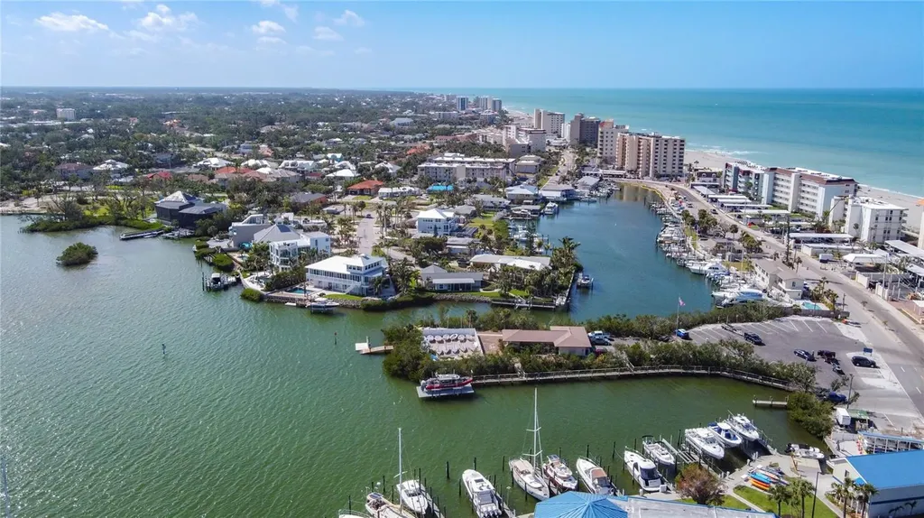 1255 Tarpon Center Drive Venice FL 34285