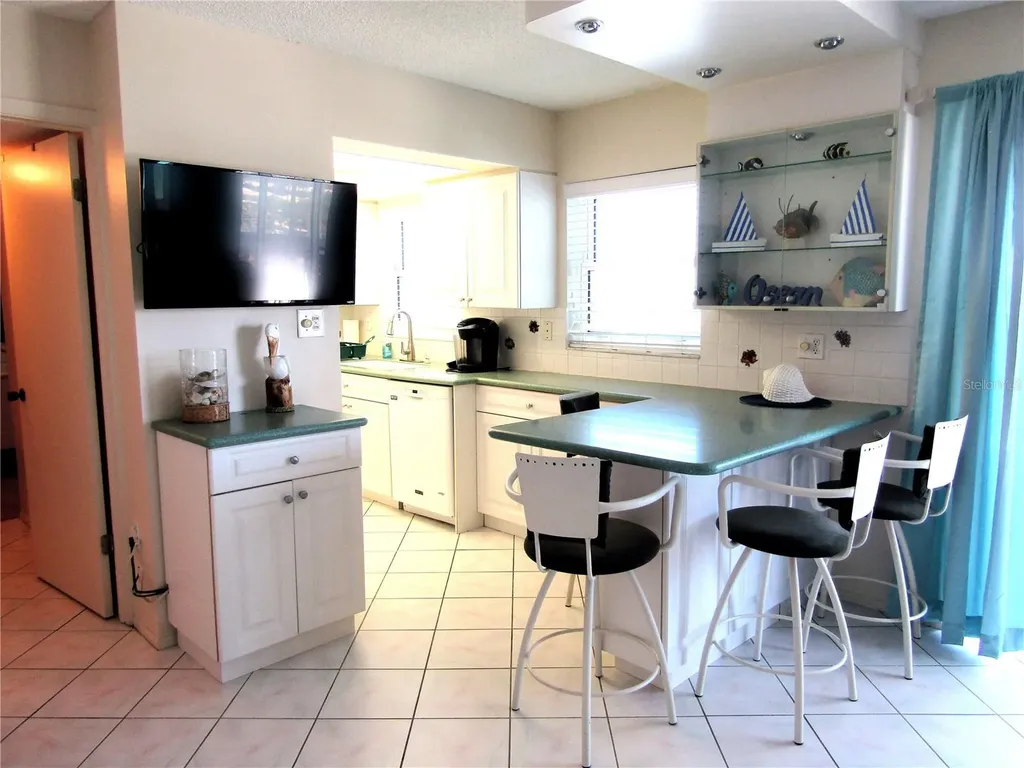 1255 Tarpon Center Drive Venice FL 34285