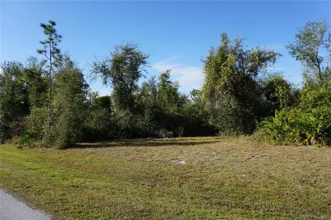 323 Hiram Street Punta Gorda FL 33982