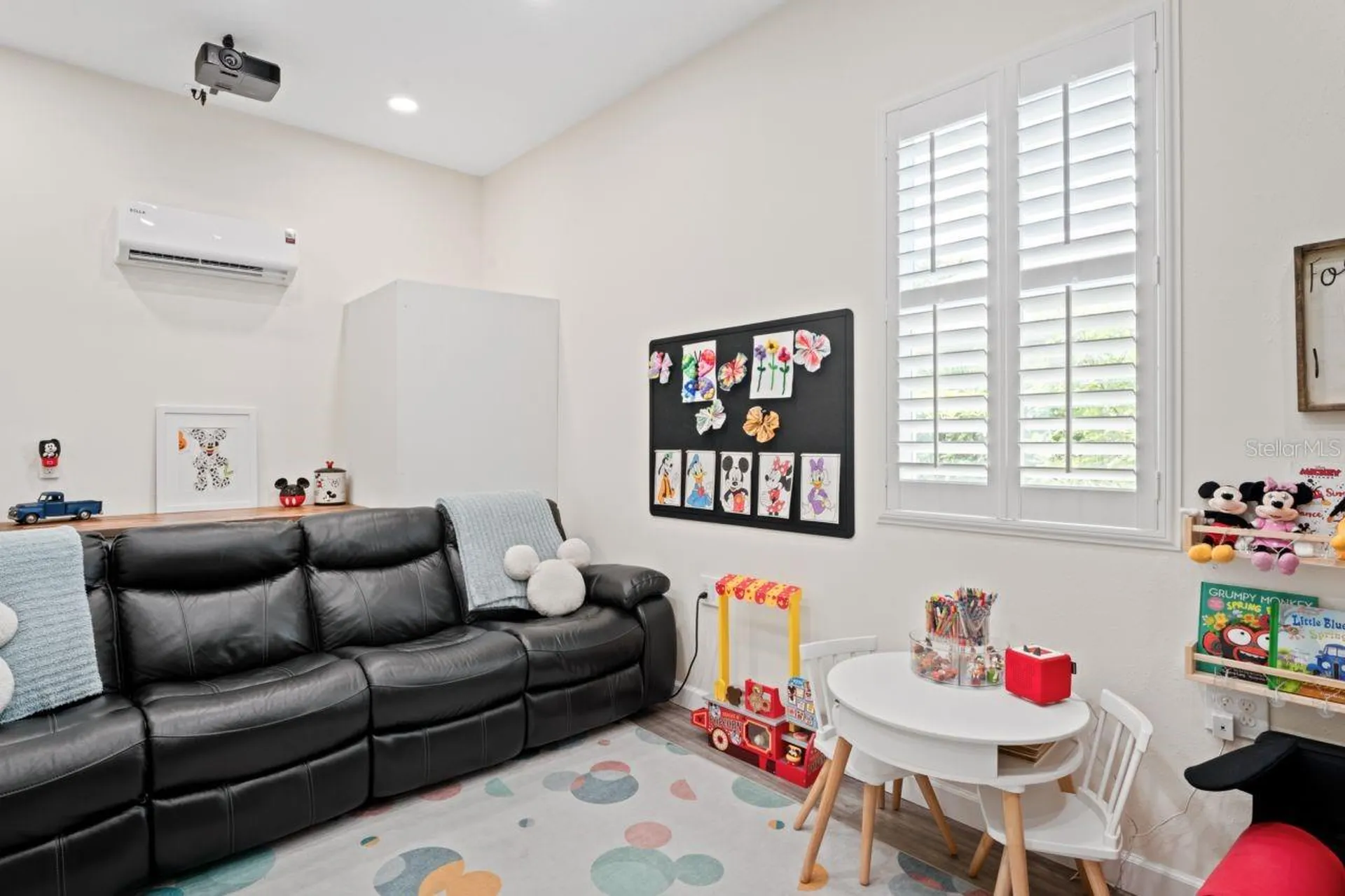 3238 Mela Court Holiday FL 34691