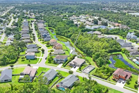 3238 Mela Court Holiday FL 34691