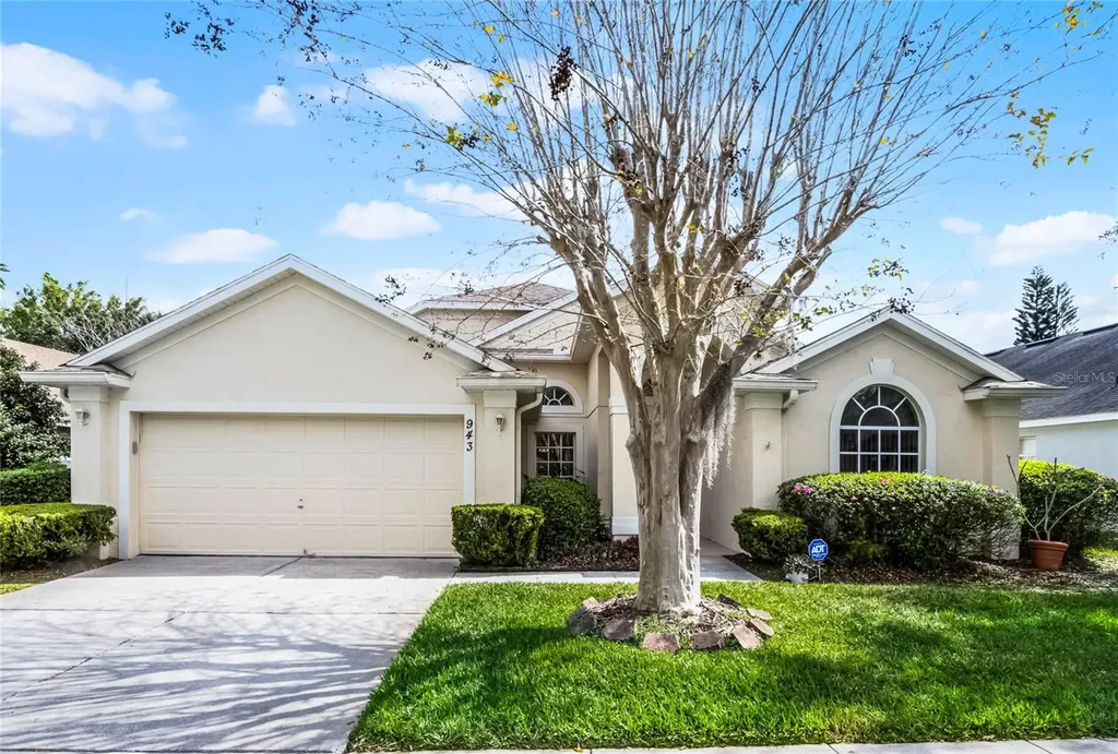 943 Oak Chase Drive Orlando FL 32828