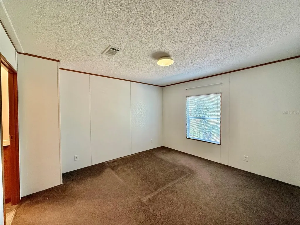 40001 Maggie Jones Road Paisley FL 32767