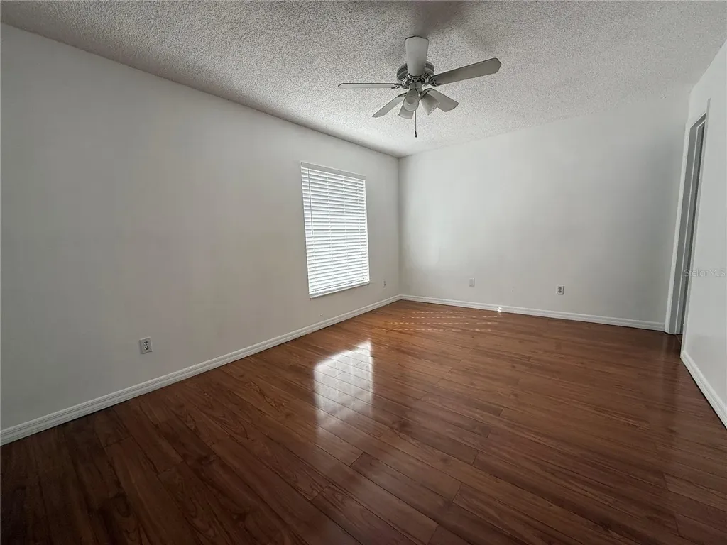 1627 Eagle Creek Circle Orlando FL 32807