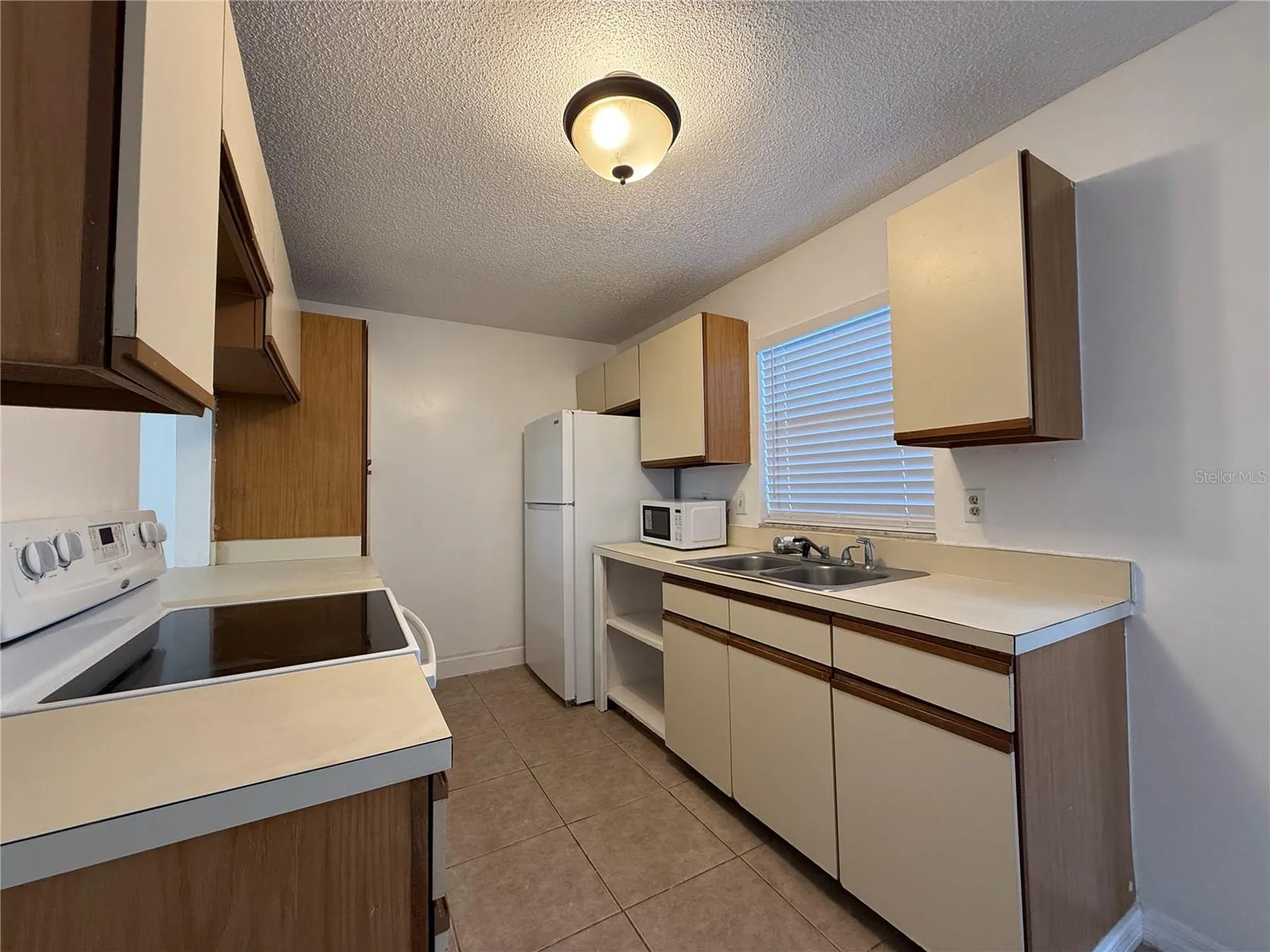 1627 Eagle Creek Circle Orlando FL 32807