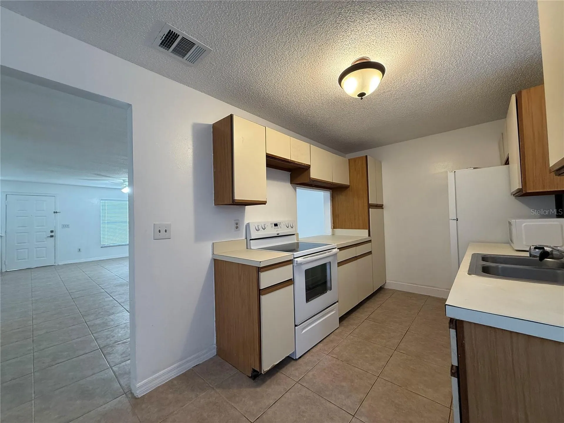 1627 Eagle Creek Circle Orlando FL 32807