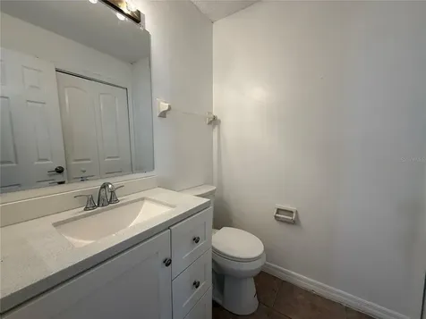1627 Eagle Creek Circle Orlando FL 32807