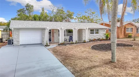 10800 Queens Road Port Richey FL 34668
