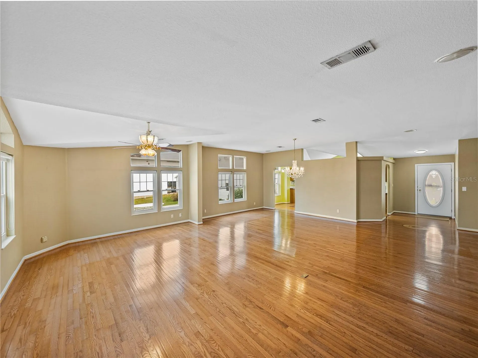 5148 Island View Circle N Polk City FL 33868