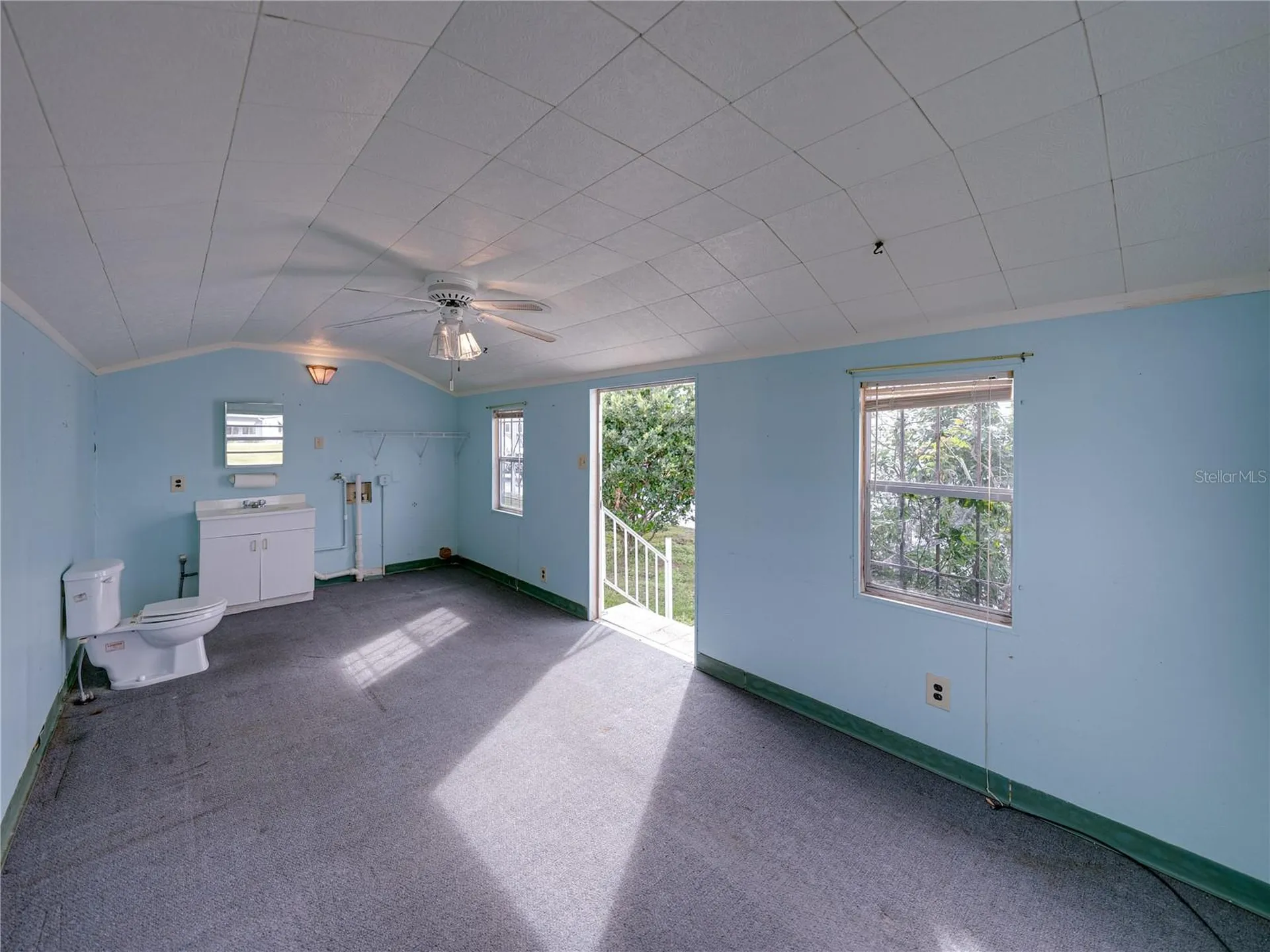 5148 Island View Circle N Polk City FL 33868