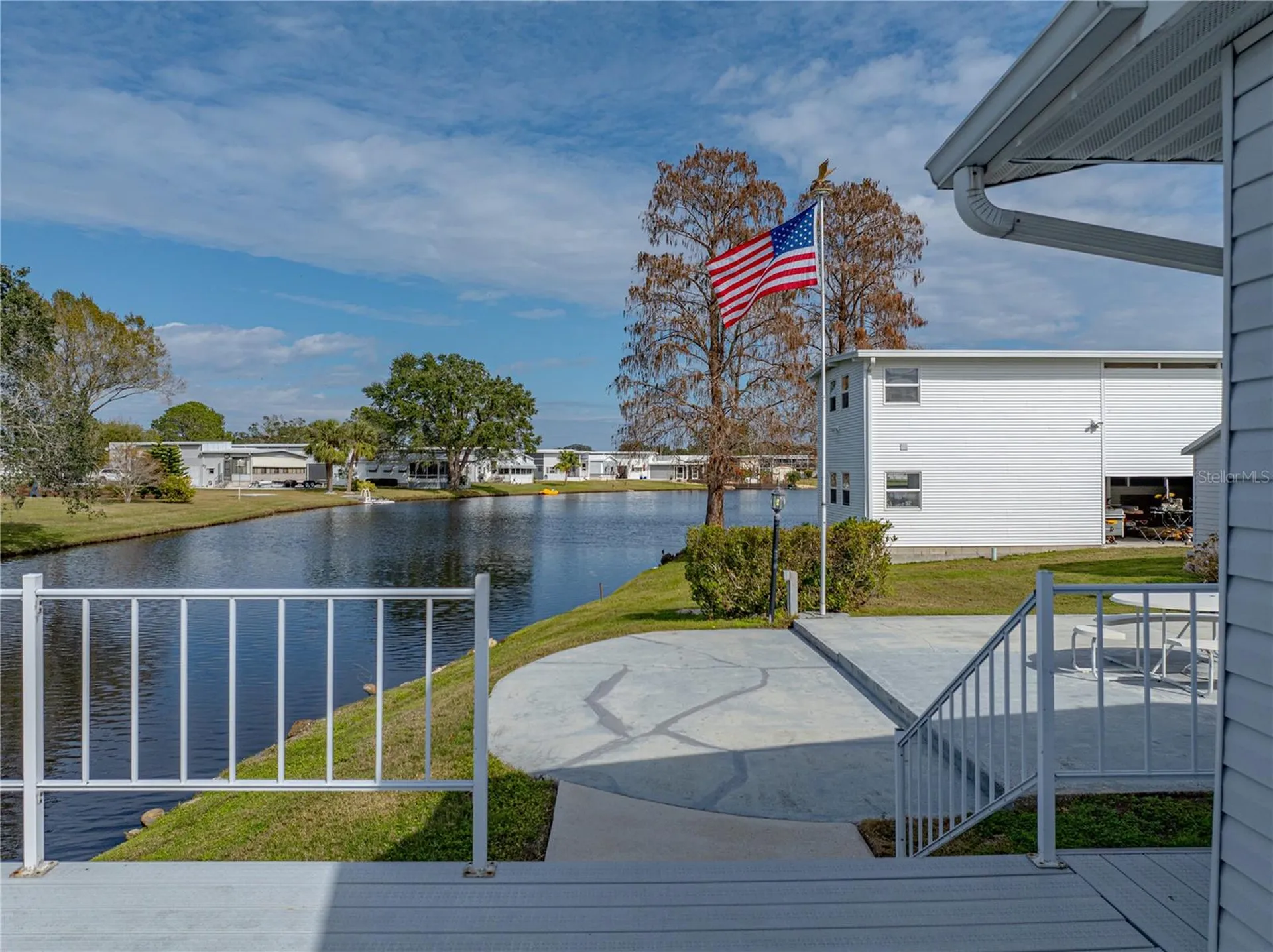 5148 Island View Circle N Polk City FL 33868
