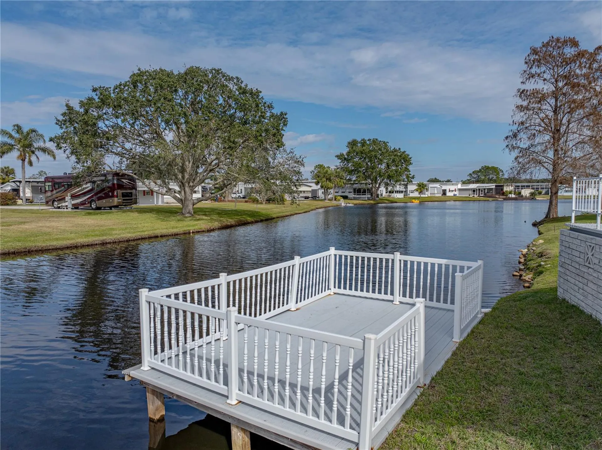 5148 Island View Circle N Polk City FL 33868
