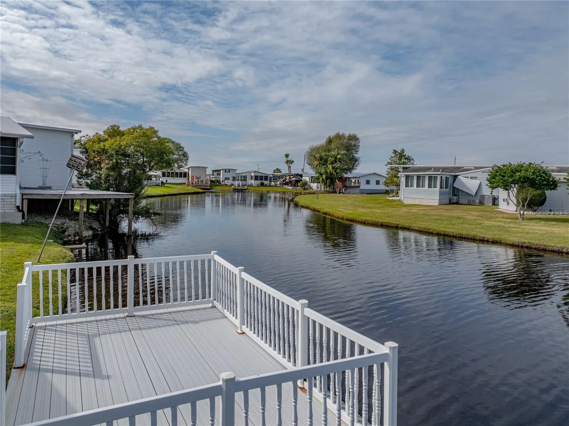 5148 Island View Circle N Polk City FL 33868