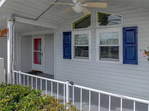 5148 Island View Circle N Polk City FL 33868