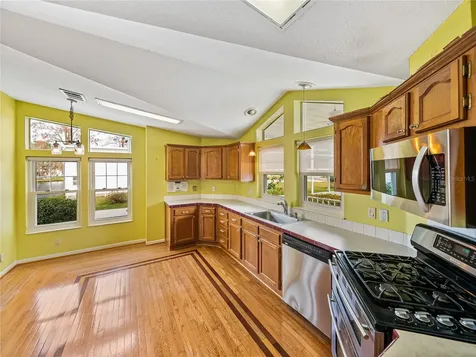 5148 Island View Circle N Polk City FL 33868