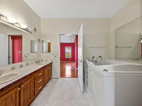 5148 Island View Circle N Polk City FL 33868
