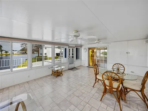 5148 Island View Circle N Polk City FL 33868