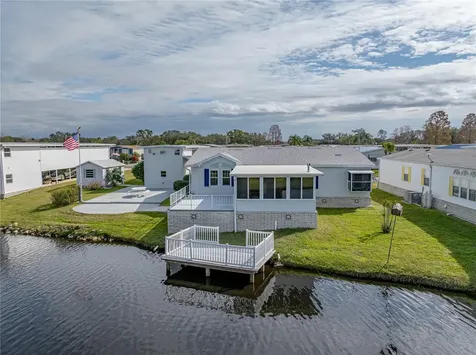 5148 Island View Circle N Polk City FL 33868