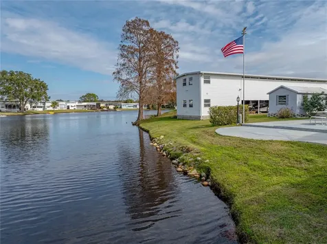 5148 Island View Circle N Polk City FL 33868