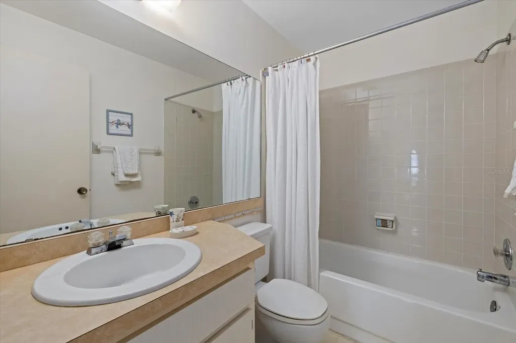 1700 Curry Avenue Nokomis FL 34275