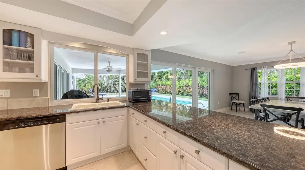 605 Wild Turkey Lane Sarasota FL 34236