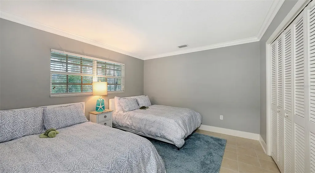 605 Wild Turkey Lane Sarasota FL 34236